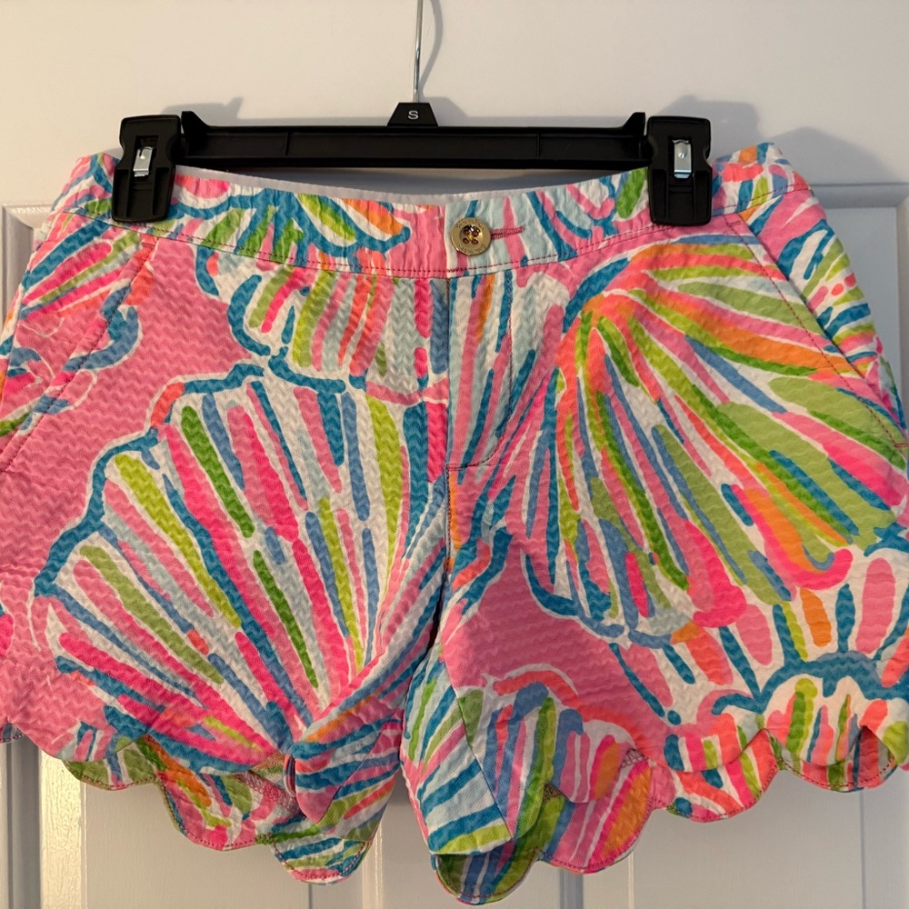 Size 2 Lily Pulitzer shorts - excellent condition